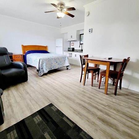 Hebergement Du Plateau Hotel Dolbeau-Mistassini ภายนอก รูปภาพ